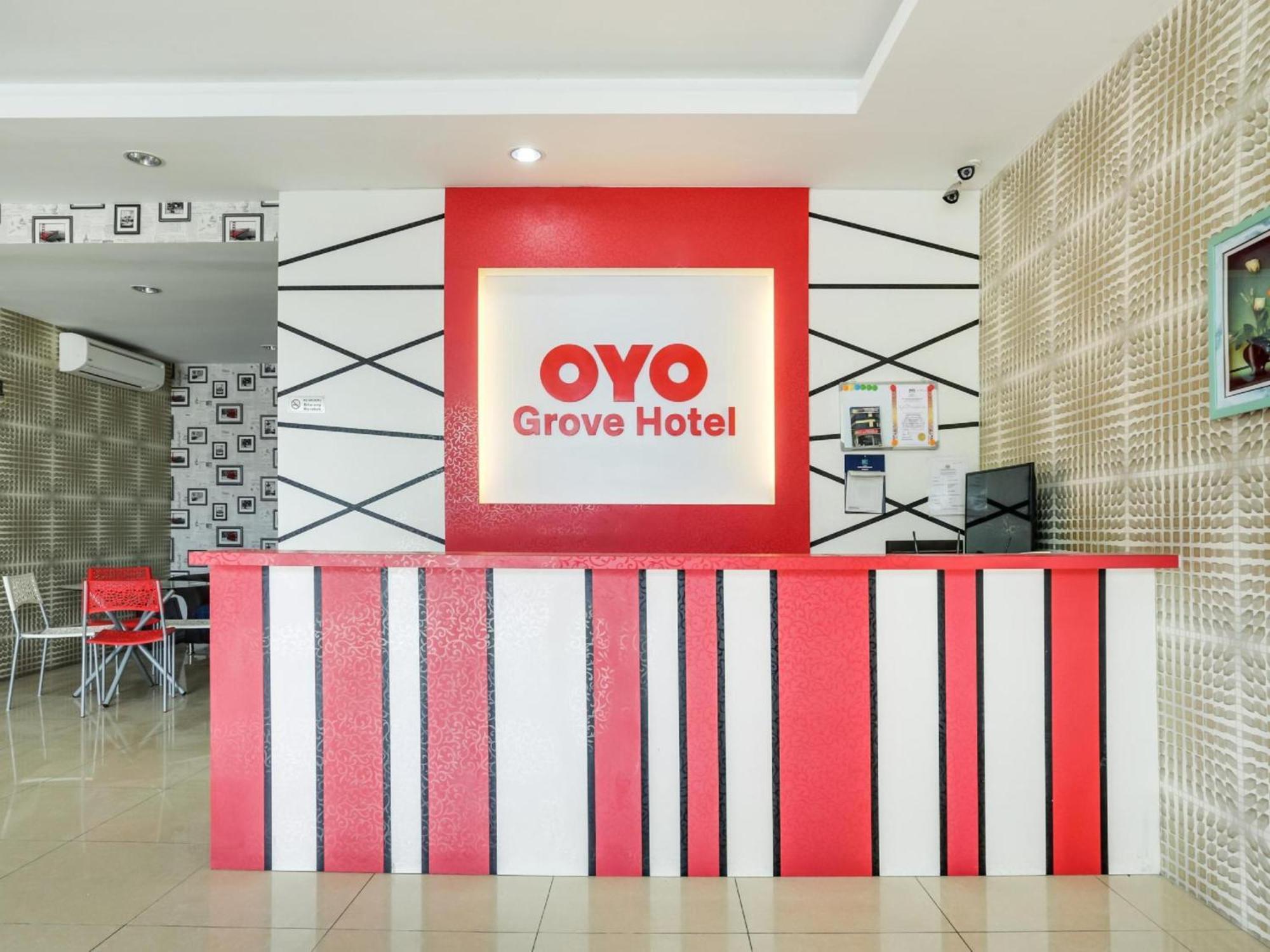Oyo 89583 Grove Hotel Kajang Esterno foto