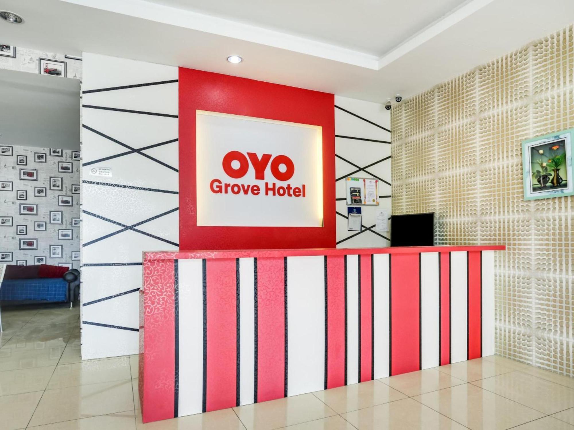 Oyo 89583 Grove Hotel Kajang Esterno foto